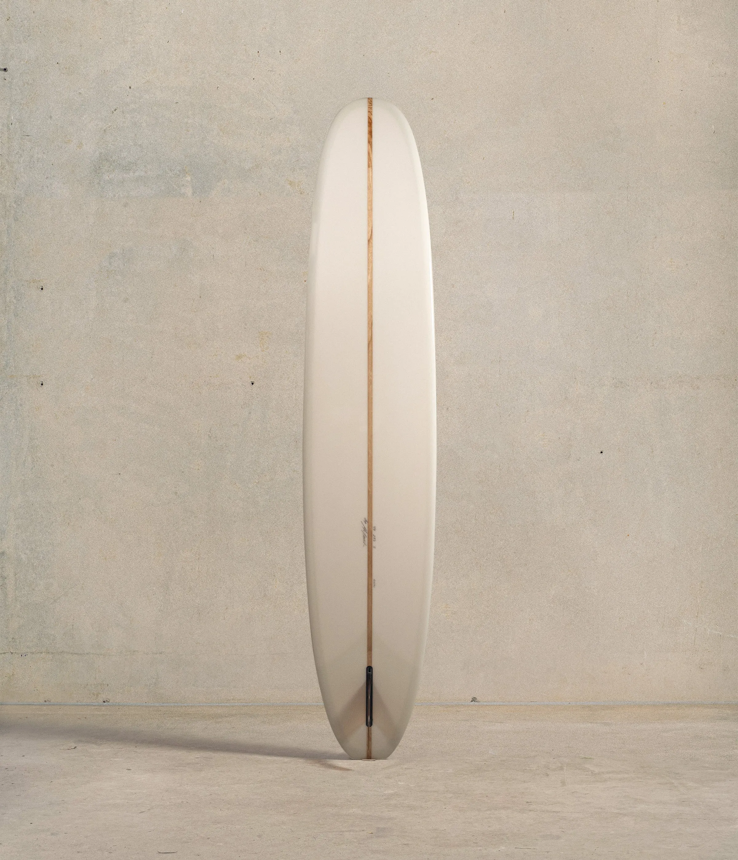 Certainly! To optimize the title of a 98 Noserider for e-commerce, its important to include descriptive modifiers that highlight its features and appeal to potential buyers. Heres a suggestion:

Premium 98 Classic Noserider Surfboard - Handcrafted Longboard for Smooth Gliding and Superior Control

This title includes the product type, size, standout features (classic style, handcrafted quality), and the benefits (smooth gliding, superior control).
