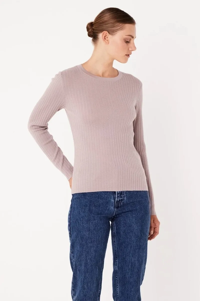 Assembly Label - Rib Long Sleeve Knit