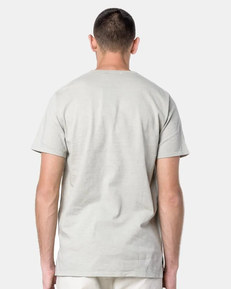 Dweller Tee in Sand