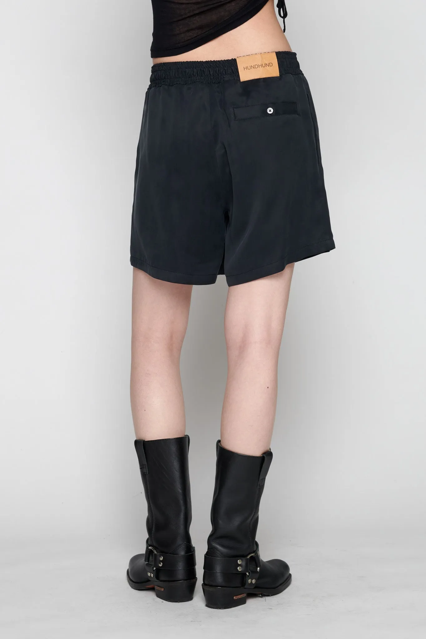 Ernst Shorts