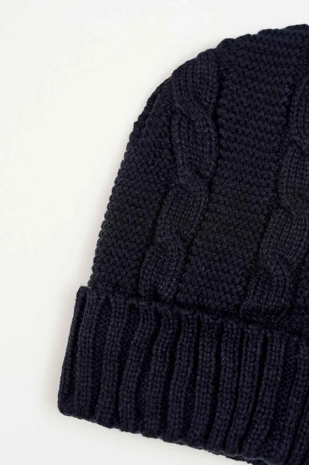 KNITTED NO-STATIC BEANIE