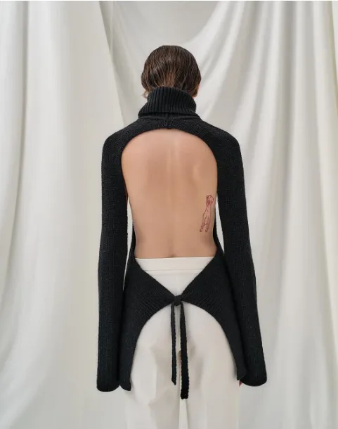 Open back and sides rib sweater