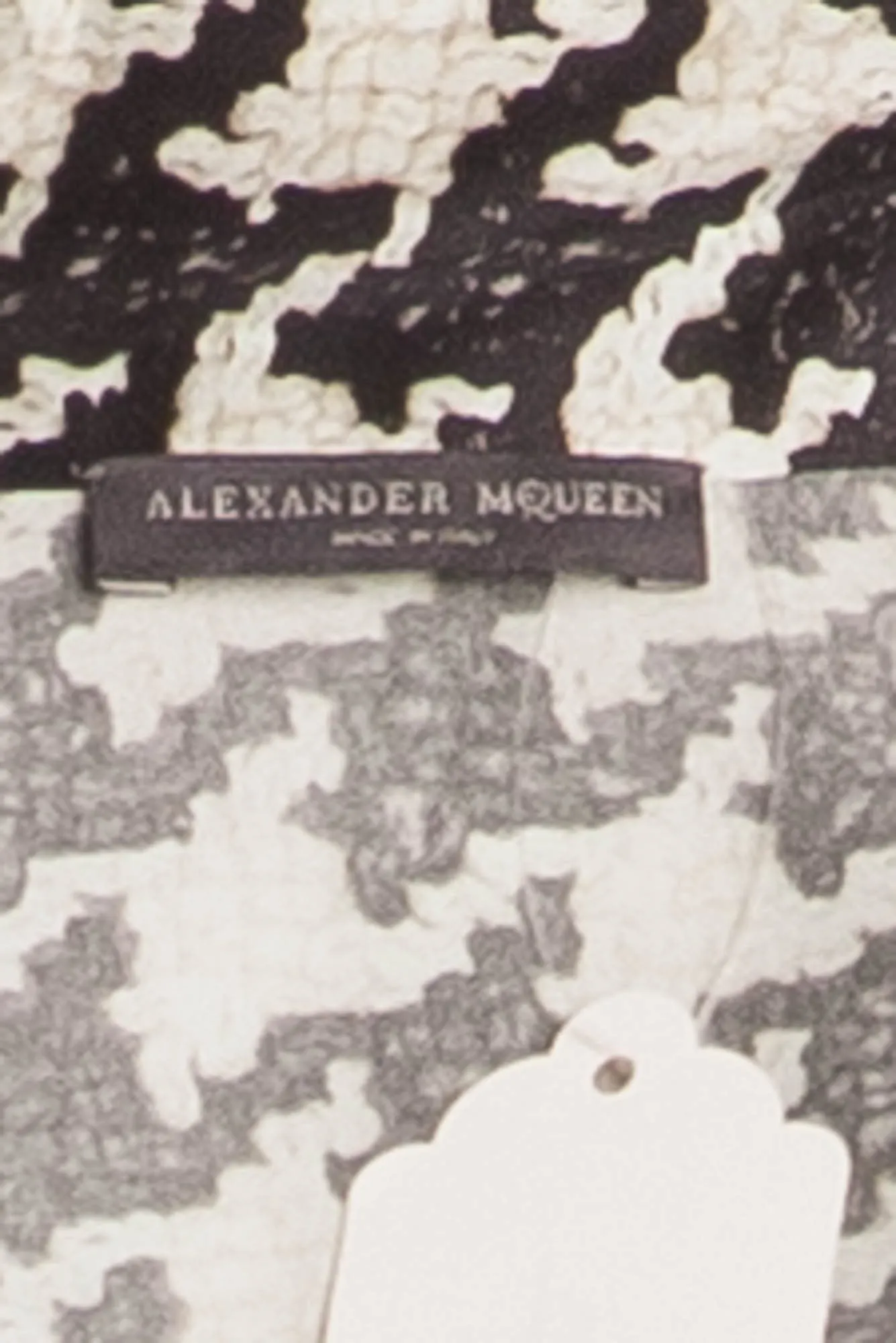 Original Alexander McQueen - Editorial Black & White Pattern Houndstooth Shirt Long Sleeve - IT 40