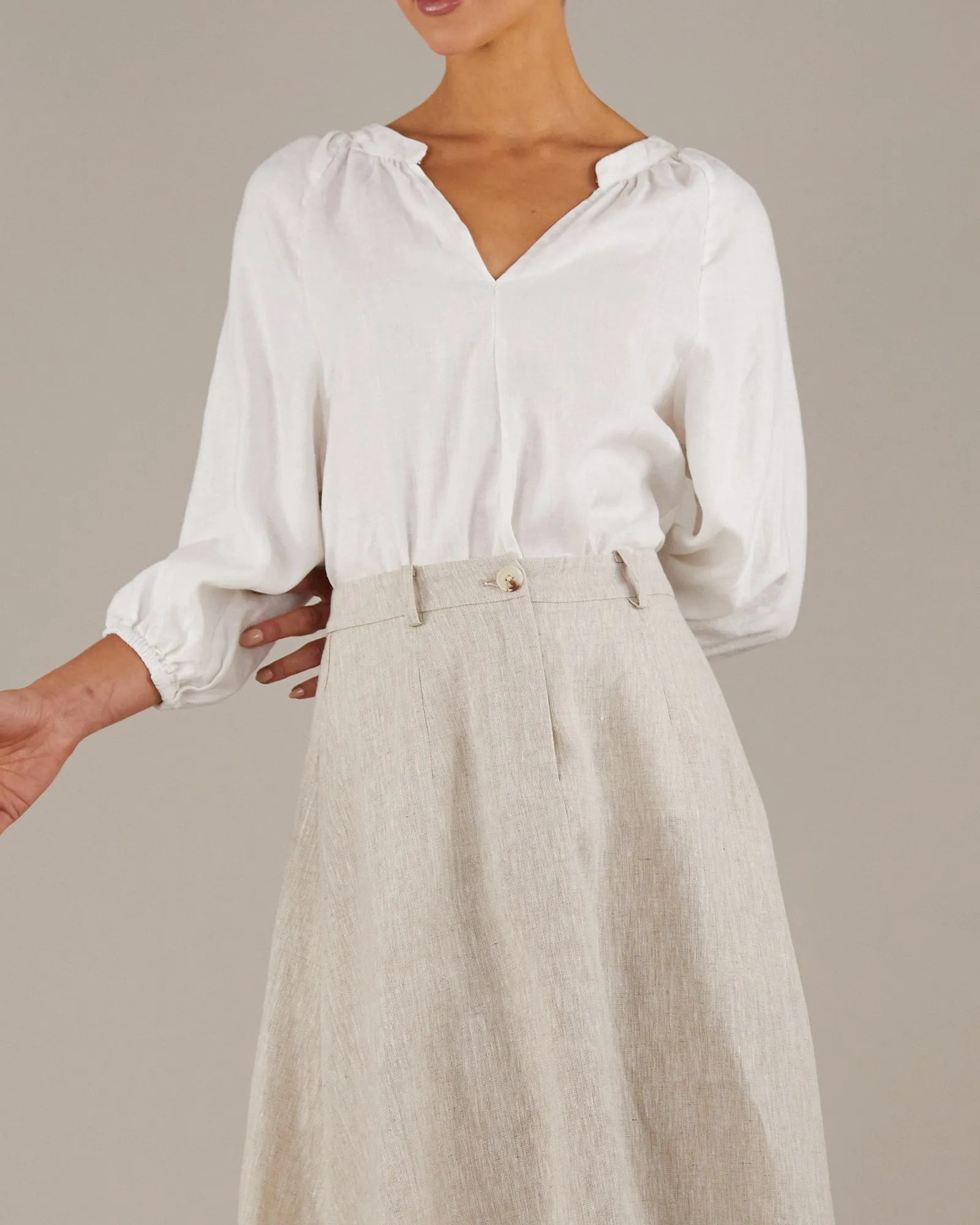 Telopea Linen Blouse - White