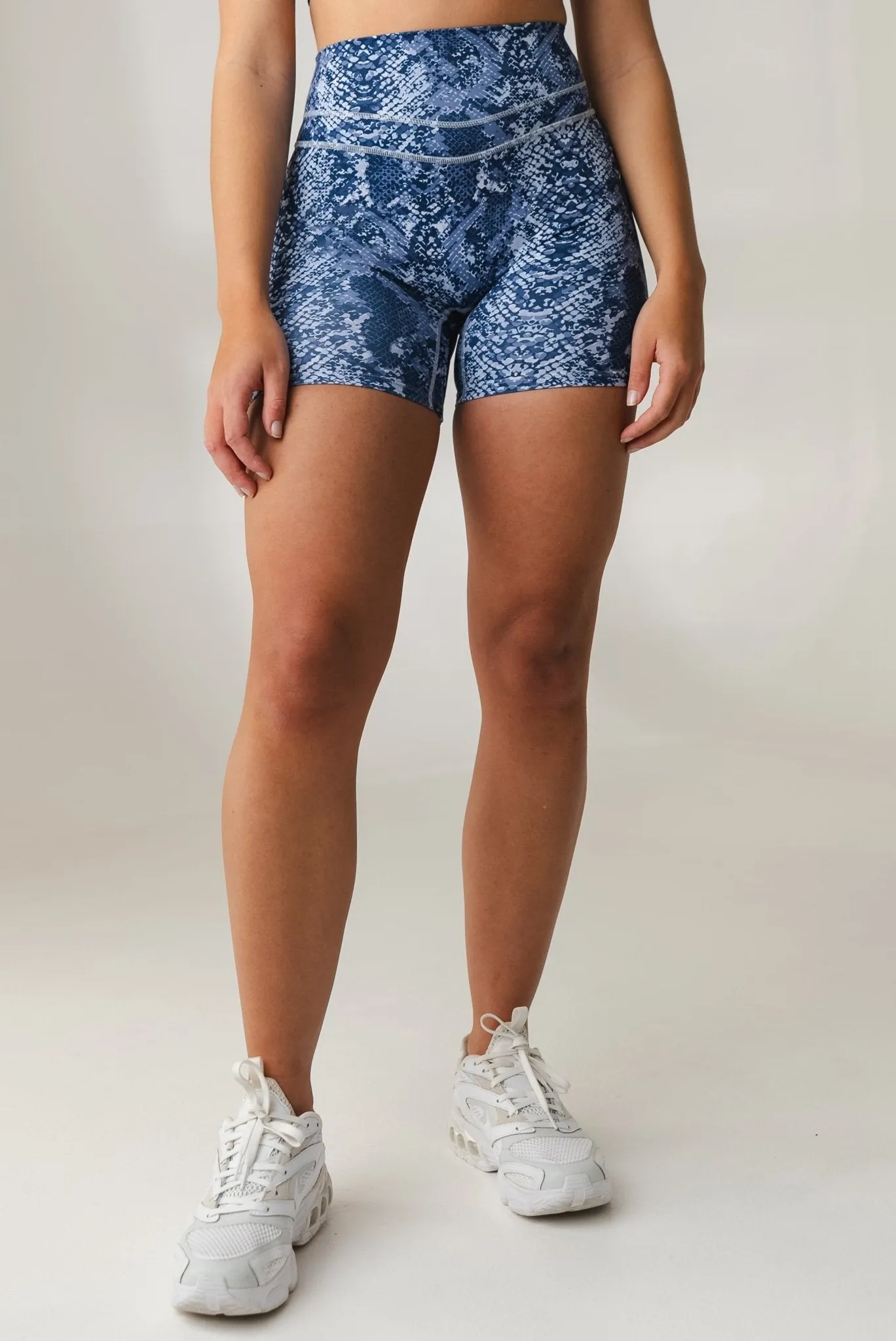 Vitality Revive Volley Short - Sapphire Serpent