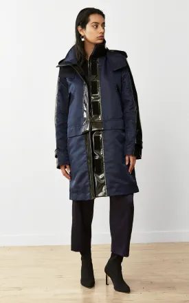 WATER-RESISTANT CONVERTIBLE SUSTAINABLE RAINCOAT
